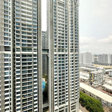 Bali Residences Sea View Suites Melaka Exterior photo